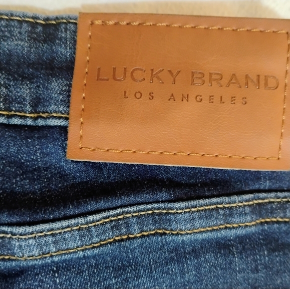 Lucky Brand Indigo Wide Leg Jeans - Picture 8 of 11